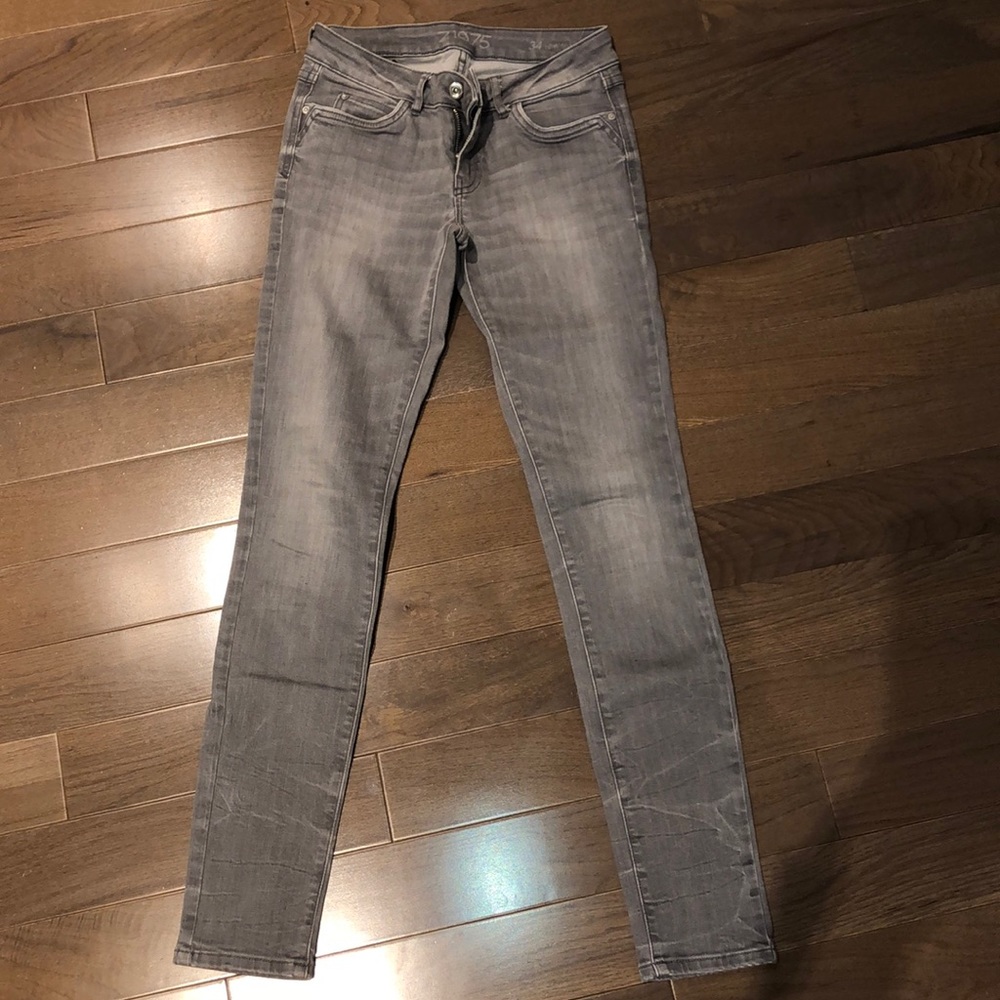 Zara Jeans